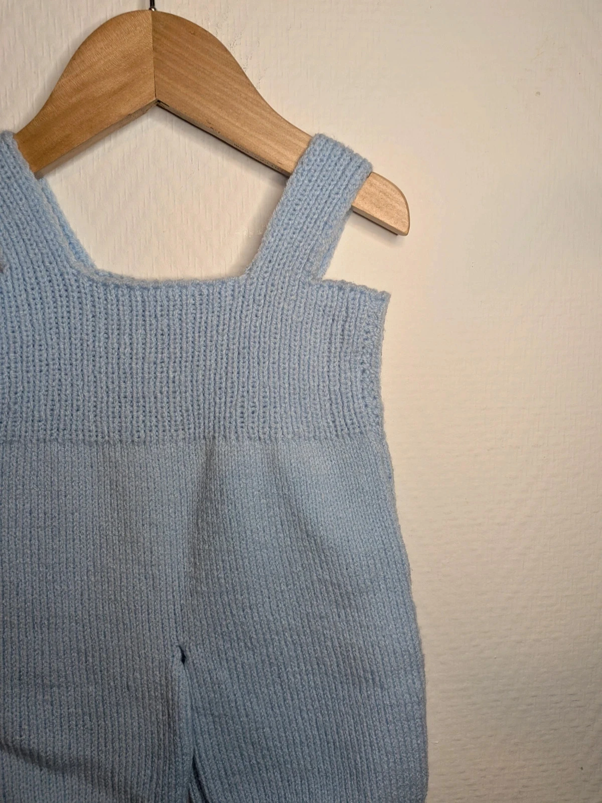 Home-knitted overalls – photo 8